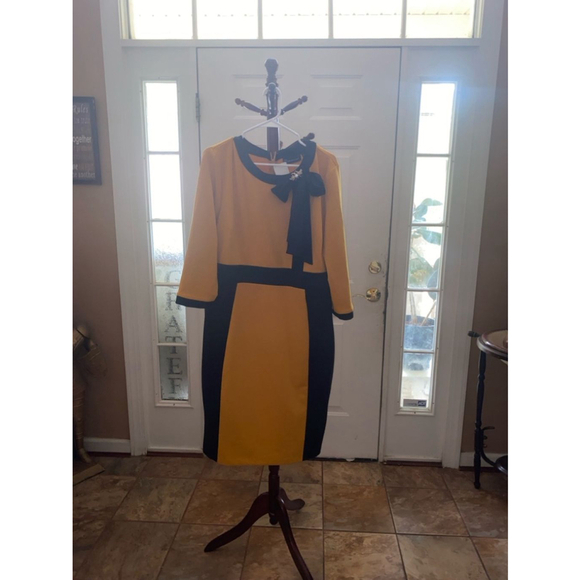 New York & Company Dresses & Skirts - Women's New York & Company Yellow and Black Dress Size XXL